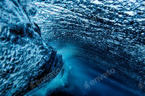 Preview: Underwater view of ocean wave