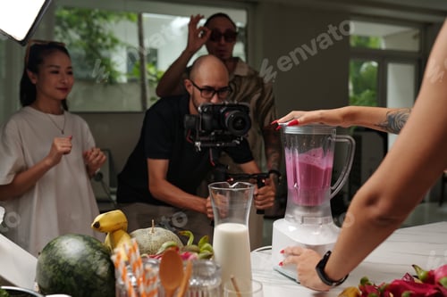 Preview: Team Of Operators Shooting Process Of Cooking