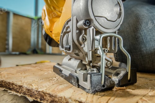 Preview: Jig Saw Woodwork Closeup