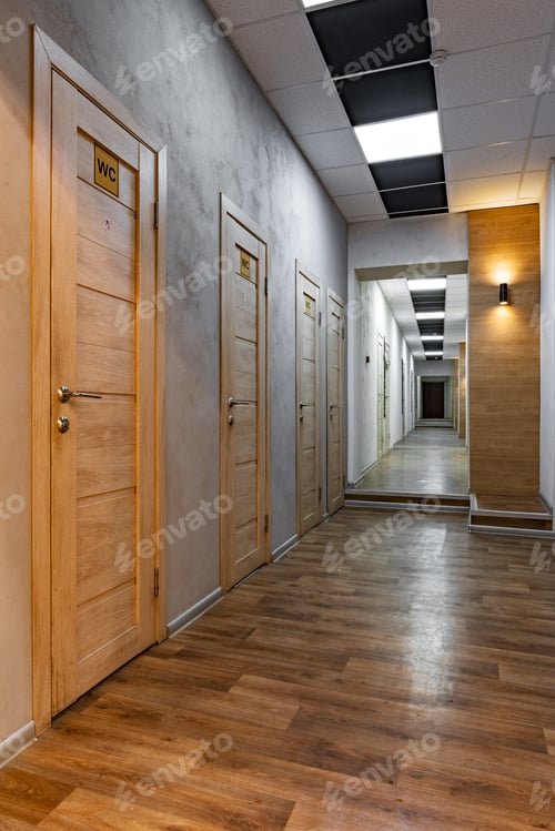 Preview: Long empty hall in new business office
