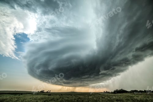 Preview: Supercell spinning in open fields, Miltonvale, Kansas, USA