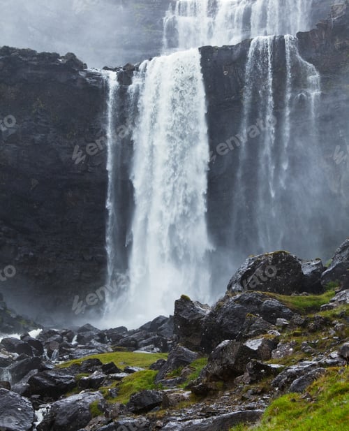 Preview: Waterfall