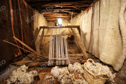 Preview: old traditional crafts in old arab mud house interior- Al Malad heritage Museum - Al Baha , Saudi