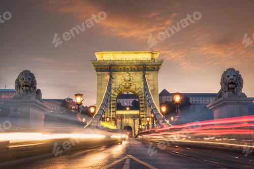 Preview: Traffic on the Chain Bridge at night, Hungary, Budapest