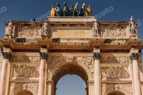 Preview: Detail of the Triumphal Arc in Paris, France