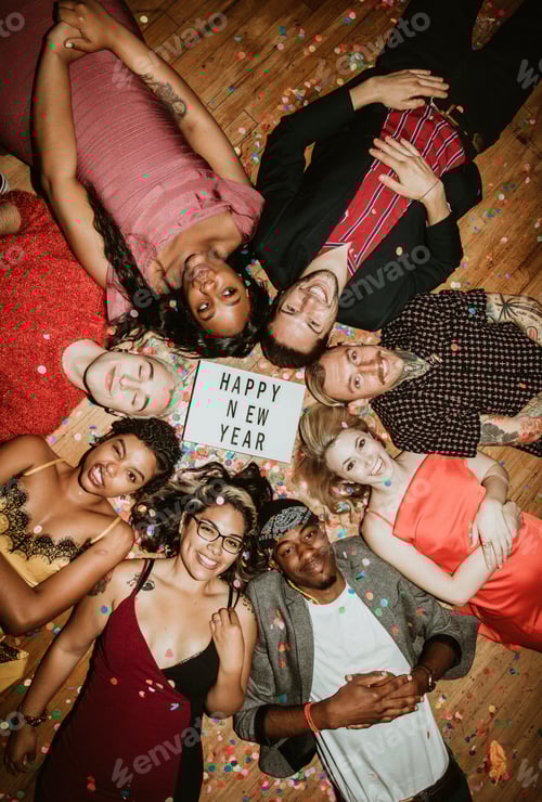 Visualização: Véspera de Ano Novo depois da festa