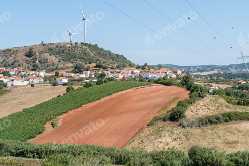 Preview: Beautiful agricultural field in Torres Vedras, Oeste zone, Portugal