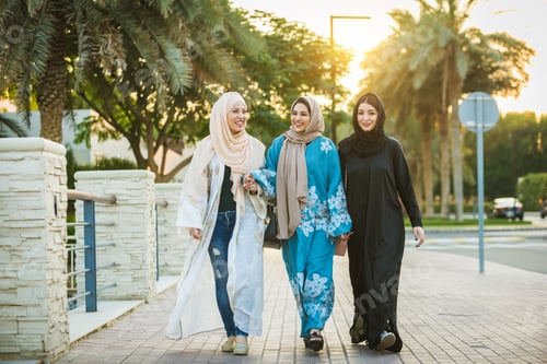 Preview: Arabic women in Dubai