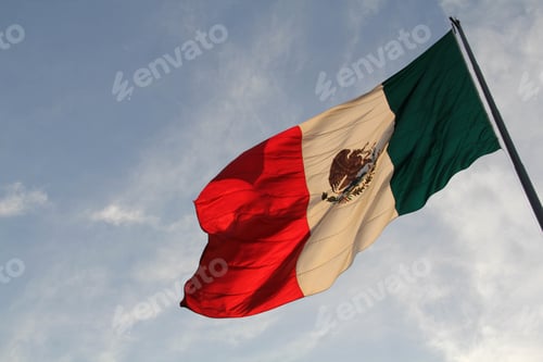 Preview: The large Mexican flag in the Zocalo, Mexico City