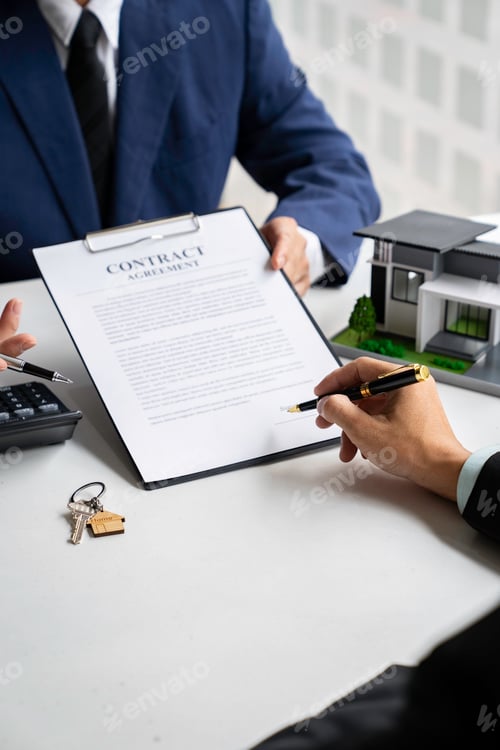 Preview: Negotiating house purchase contracts, employment contracts, real estate agents, contract documents,