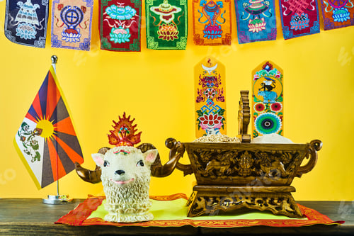 Preview: Losar Tibetan New Year. A Chemar box for Tibetan New Year with roasted barley and barley flour.