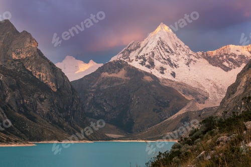 Preview: Lake Paron