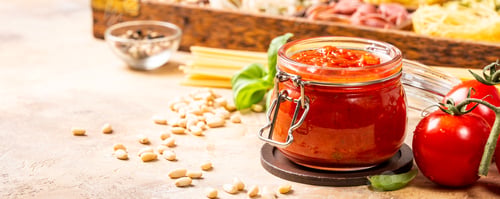 Preview: Glass jar with homemade classic spicy tomato pasta or pizza sauce.
