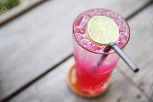 Preview: Strawberry Soda