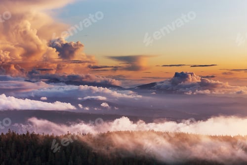 Preview: Foggy mountains