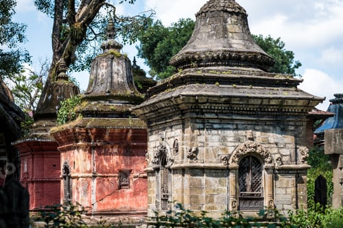 Preview: Pashupatinath temple complex in Kathmandu