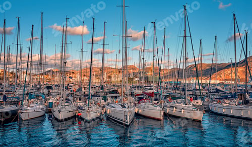 Preview: Port, boat station