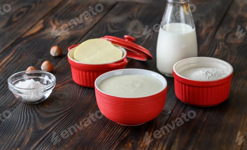 Preview: Ingredients of bechamel