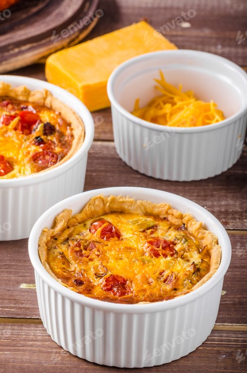 Preview: Mini quiche with sausage