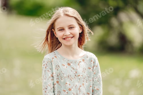 Preview: Little girl at nature