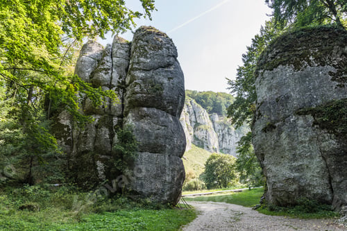 Preview: Cracow Gate rock formation in Ojcow National Park, Krakow,Poland