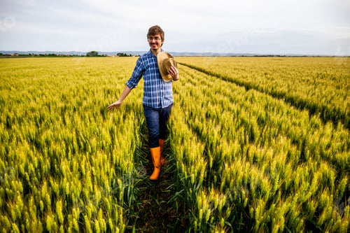 Preview: Agricultural worker