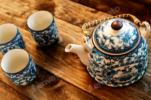 Preview: Chinese tea cups.