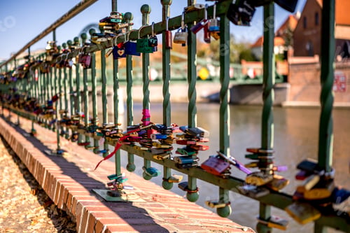 Preview: Padlocks hanging on Tumski bridge in Wroclaw