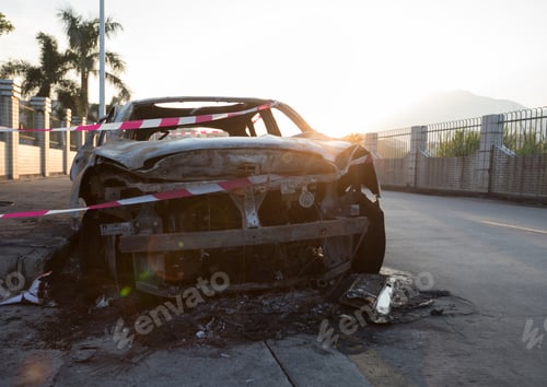 Visualização: burnt car