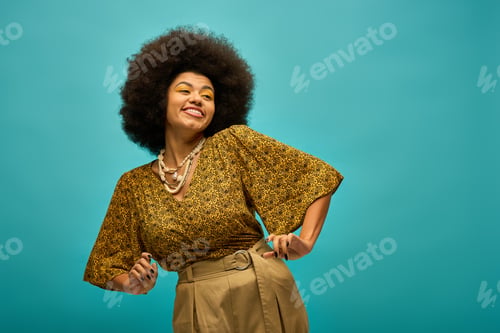 Preview: Vibrant Afro Beauty on Blue