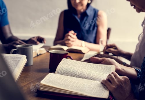 Preview: Diverse religious shoot