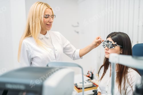 Preview: Patient on diagnostic of vision, oculist cabinet