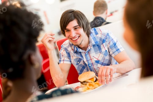 Preview: People in diner