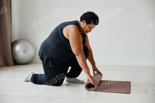 Preview: African American Senior Woman Exercising