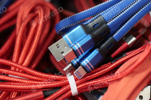 Preview: red and blue USB cable for smartphone
