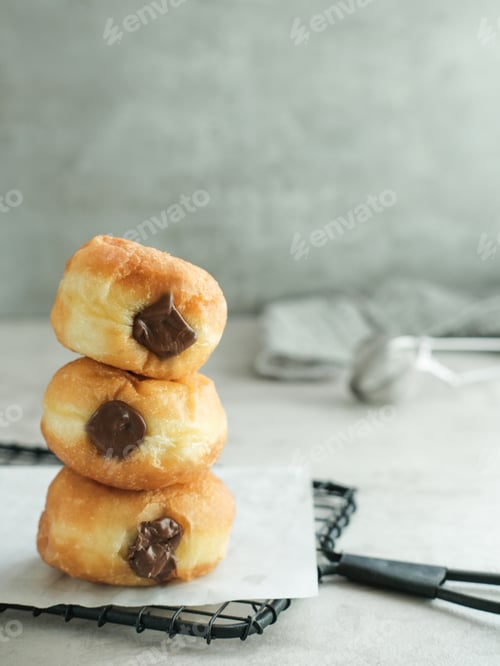 Preview: Bomboloni Donut with chocolate fillings