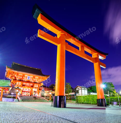 Preview: Fushimi Inari Taisha
