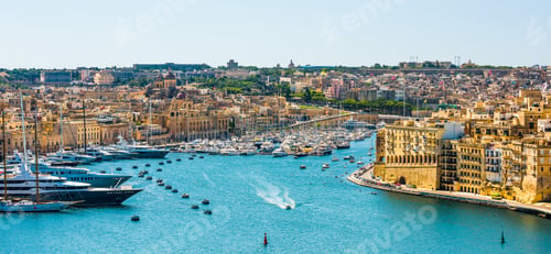 Preview: view on Valletta from sea