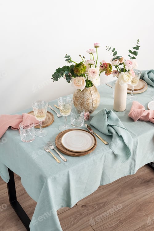 Preview: Easter table