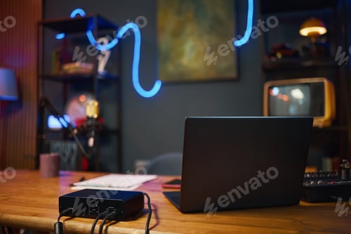 Preview: Laptop For Online Work In Studio