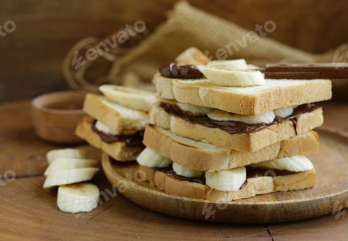 Preview: Sandwiches Chocolate Paste and Banana