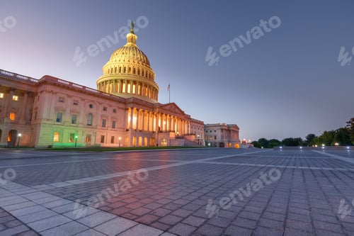 Preview: The United States Capitol building in Washington DC, United States of America
