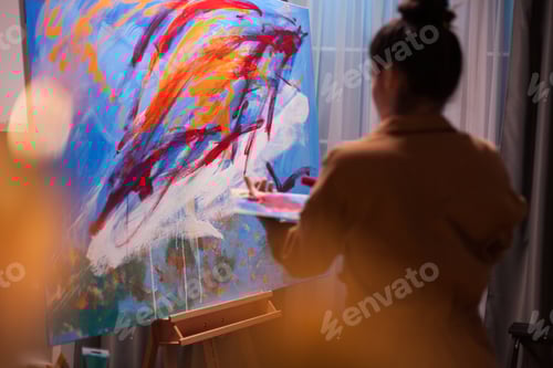 Preview: painter creates picture