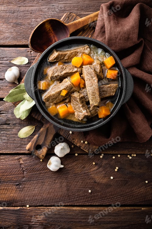 Preview: Delicious braised beef meat in broth with vegetables, goulash