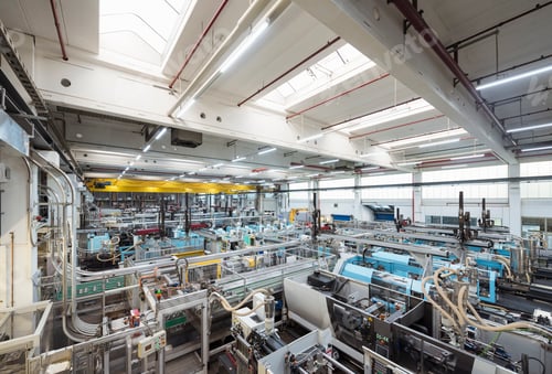 Preview: Machines on factory shop floor