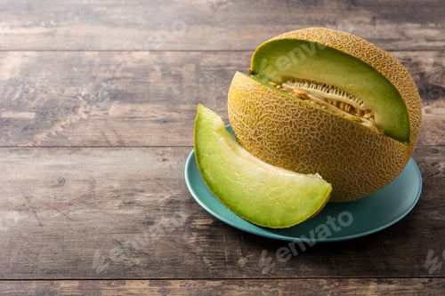 Preview: Yellow cantaloupe melon fruit