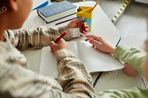 Preview: Kids Cheating in Class Close Up