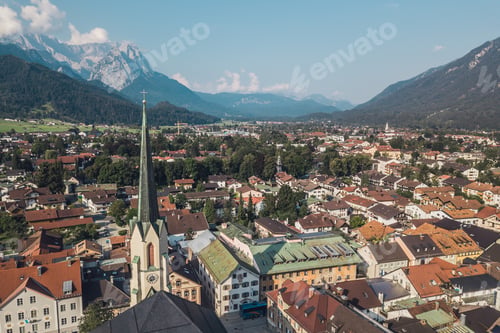 Preview: Aerial view of Garmisch-Partenkirchen
