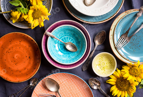 Preview: Different empty plates