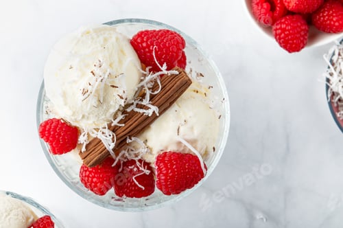 Preview: Vanilla Ice Cream Scoops